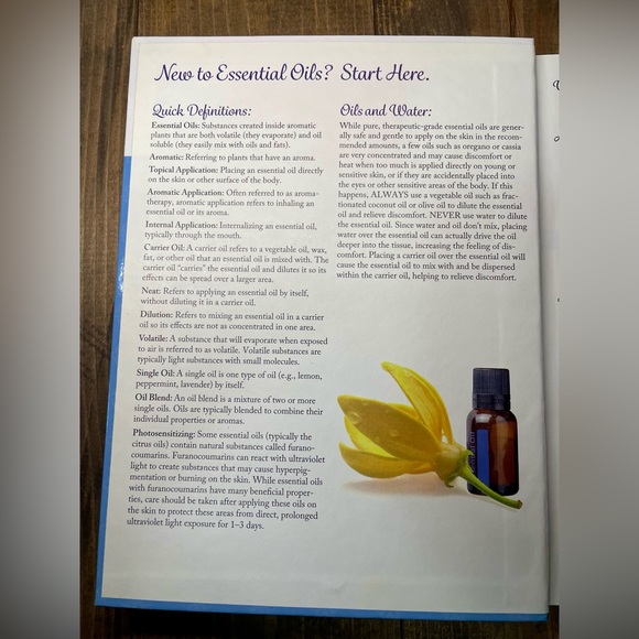 3/$25📚Modern Essentials Hardcover Guide to Therapeutic Use of Essential Oils - Picture 2 of 7